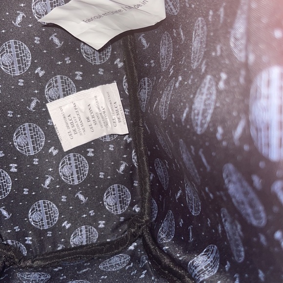 Loungefly - Picture 3 of 5